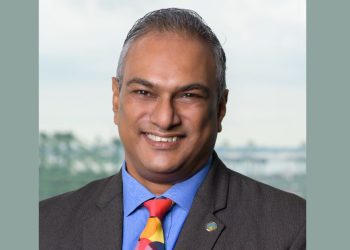 Lowering adoption barriers to low carbon fuels